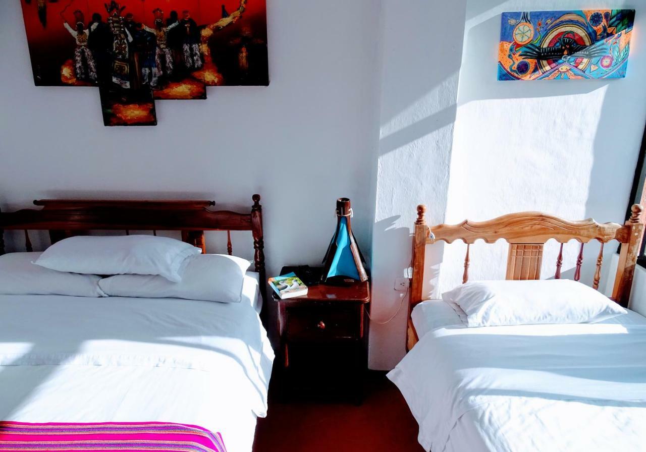 Erupcion Art Hotel & Hostel Баньос Экстерьер фото